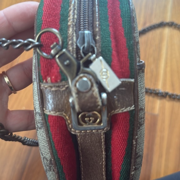 Vintage Gucci bag with Non-Gucci accessories - Picture 9 of 11